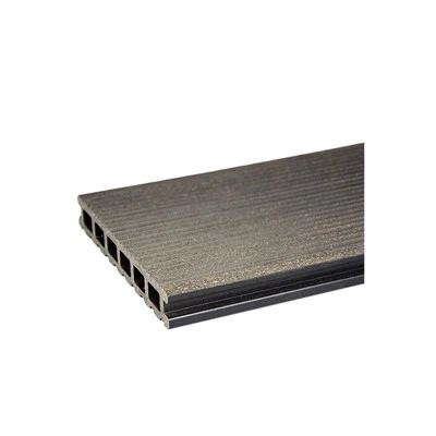 Екстеријер ВПЦ облога